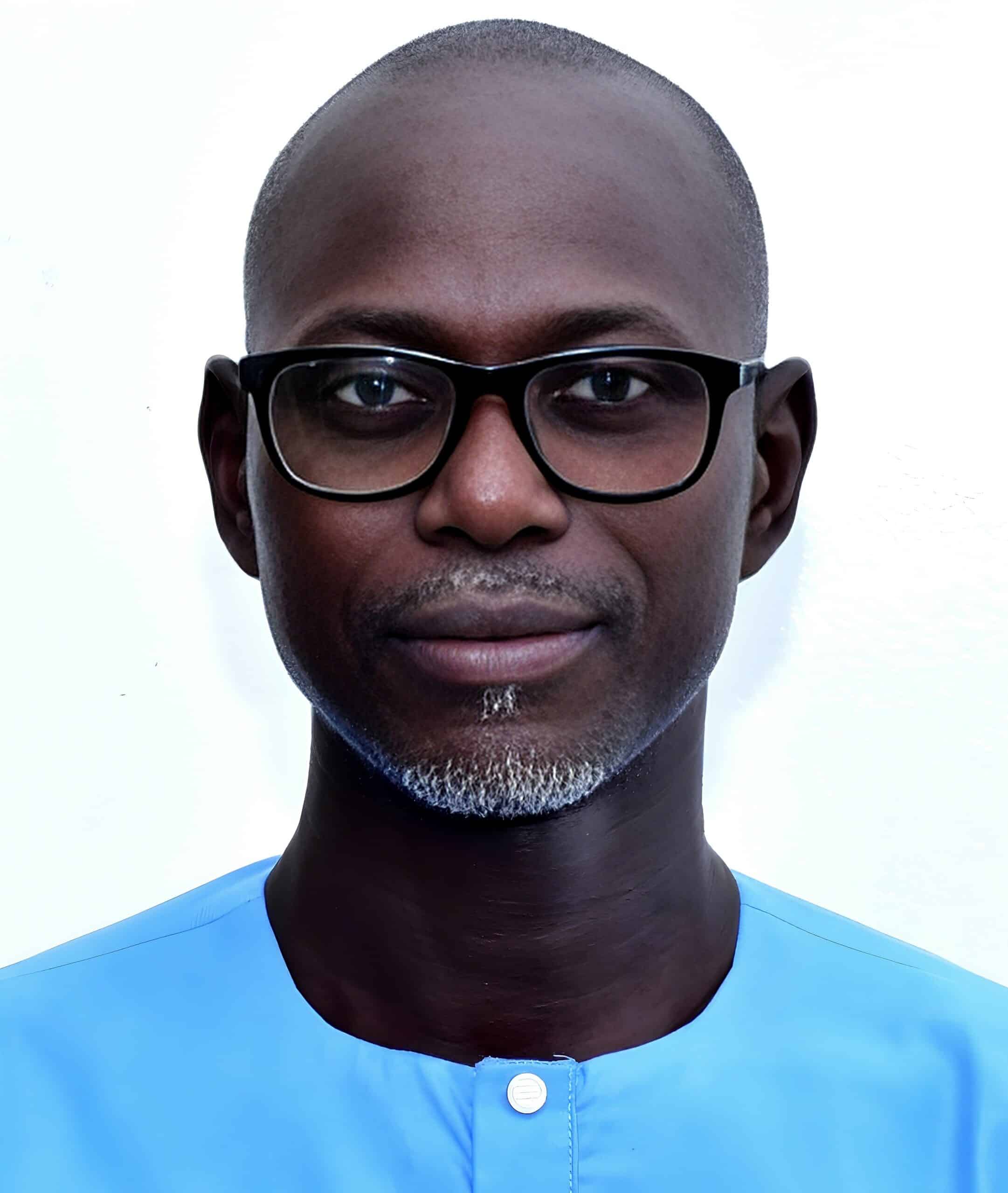 Amadou Fall, Communication visuelle